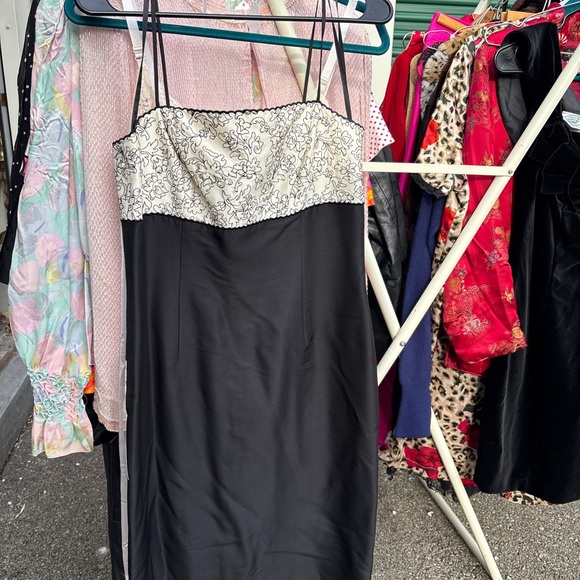 Ann Taylor Black and Cream Silk Dress - Picture 2 of 4